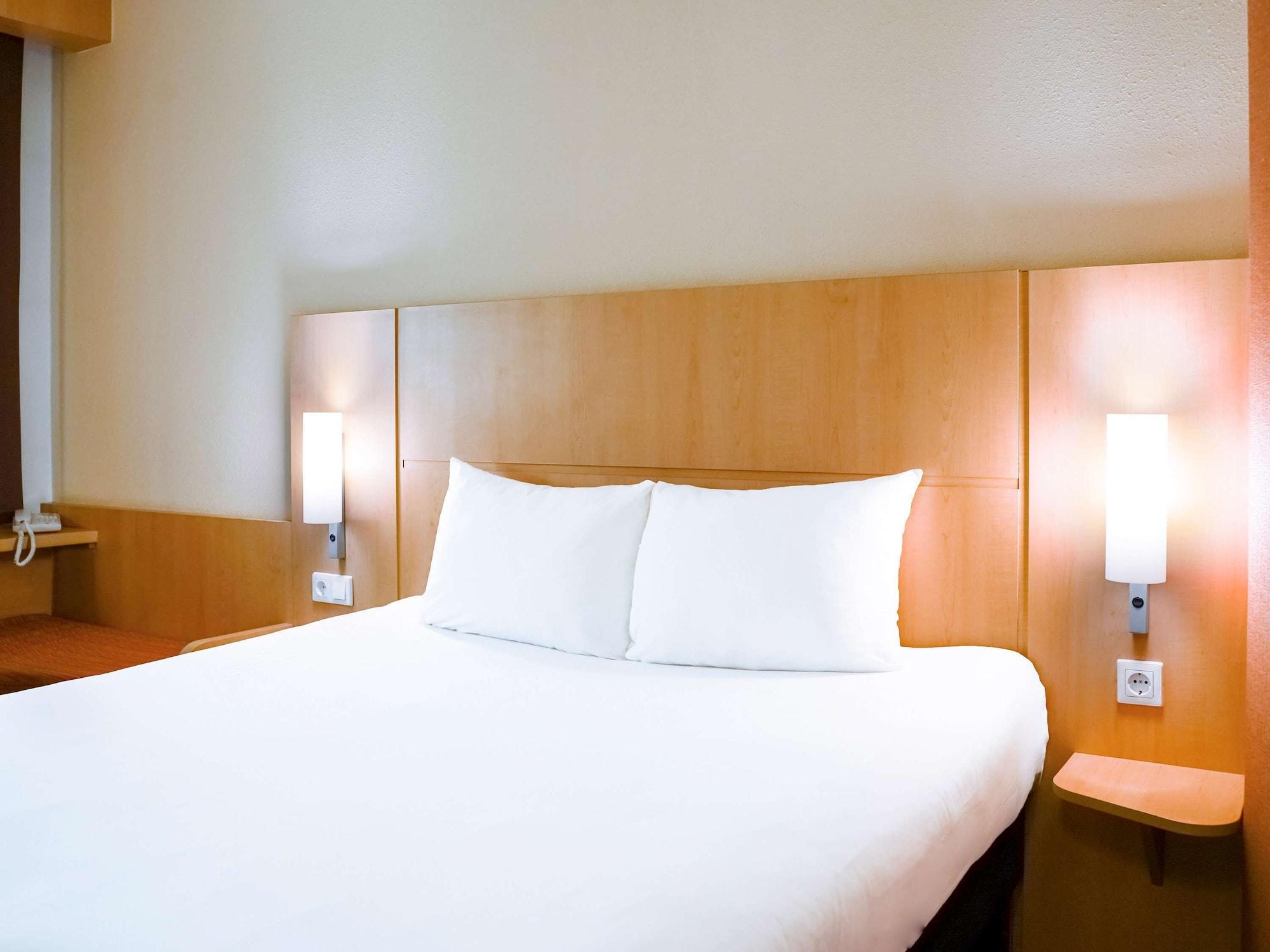 Ibis Отель 3*